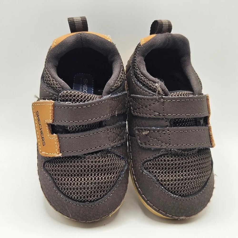Skechers Brown Sneakers Baby Toddler Boy Shoes‎ size 2 EUC First  Walkers